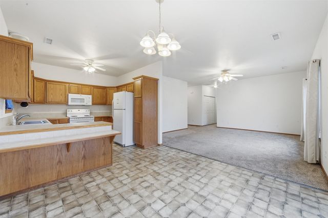 3120 Steven St, Augusta, KS 67010