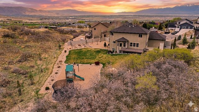 200 S MAHOGANY WAY, Elk Ridge, UT 84651