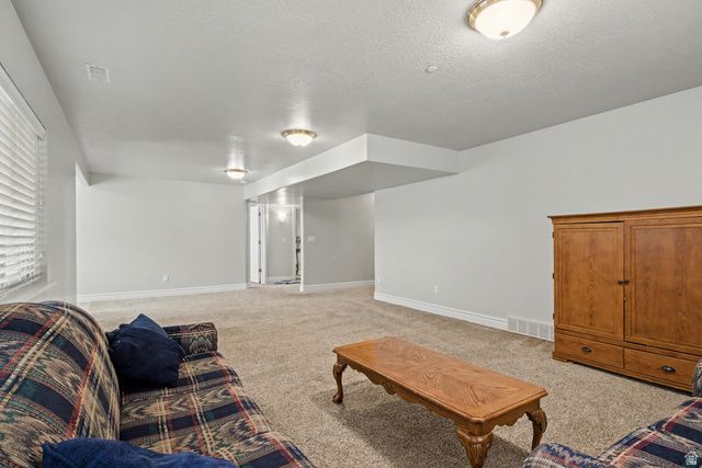 200 S MAHOGANY WAY, Elk Ridge, UT 84651