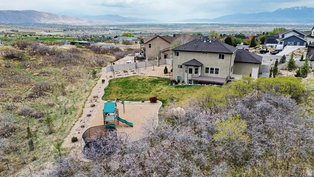 200 S MAHOGANY WAY, Elk Ridge, UT 84651
