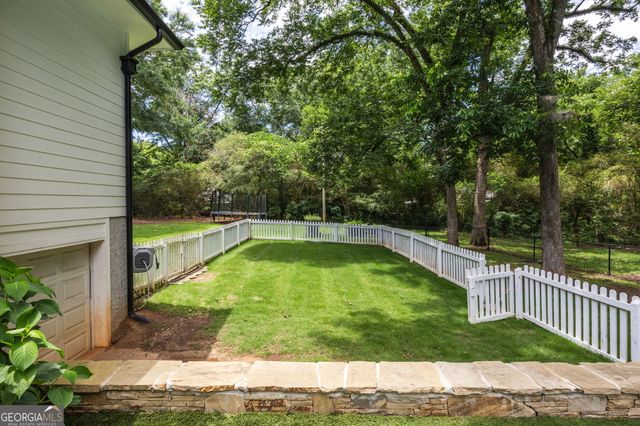 2798 Stokes Store Road, Forsyth, GA 31029
