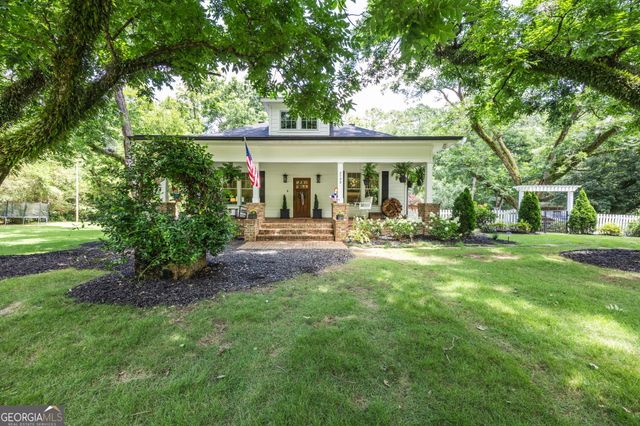 2798 Stokes Store Road, Forsyth, GA 31029