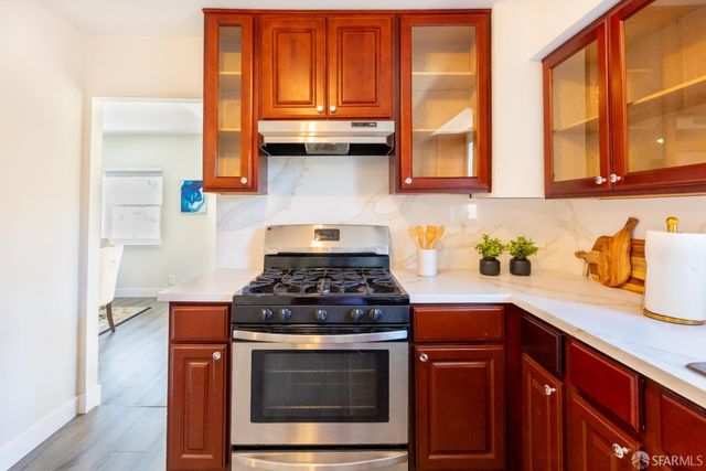 808 Fourth Street, Rodeo, CA 94572