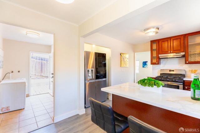 808 Fourth Street, Rodeo, CA 94572