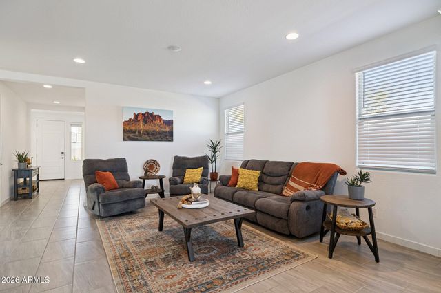 7227 S SANDAL Road, Gold Canyon, AZ 85118