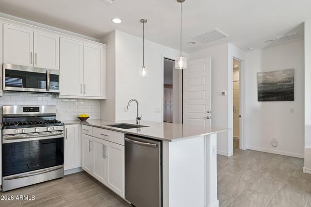 7227 S SANDAL Road, Gold Canyon, AZ 85118