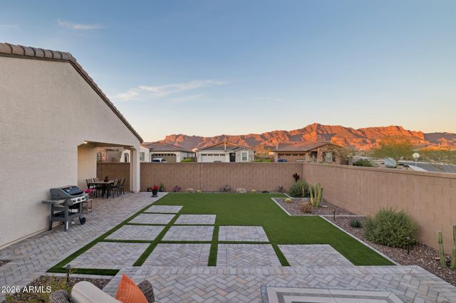 7227 S SANDAL Road, Gold Canyon, AZ 85118