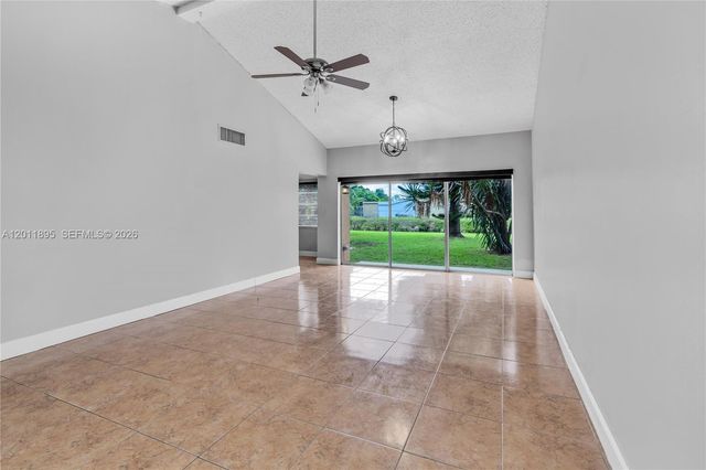 7045 W Sunrise Blvd 7045, Plantation, FL 33313