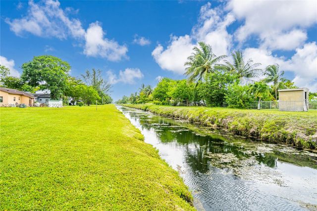 7045 W Sunrise Blvd 7045, Plantation, FL 33313