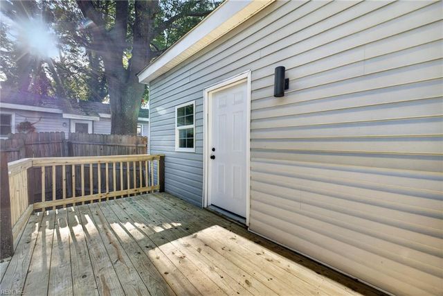 421 Jackson ST, Suffolk, VA 23434
