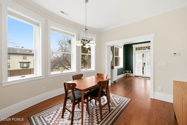 1154 E 1st Avenue, Salt Lake City, UT 84103