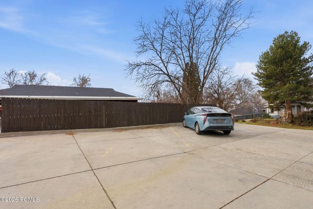 1154 E 1st Avenue, Salt Lake City, UT 84103