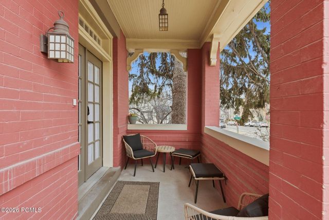 1154 E 1st Avenue, Salt Lake City, UT 84103