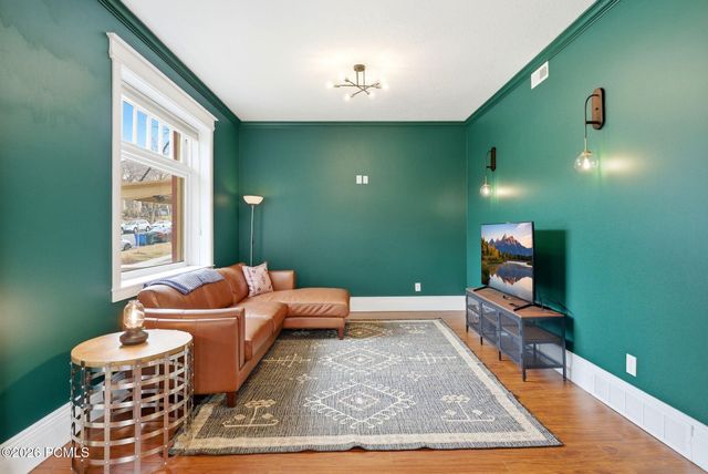 1154 E 1st Avenue, Salt Lake City, UT 84103