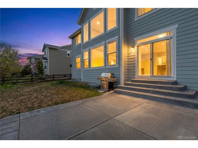 8262 Dressage Rd, Littleton, CO 80125