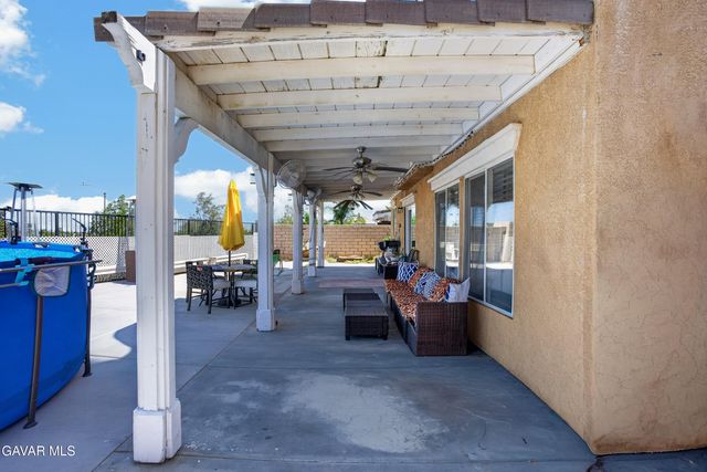 2225 Carolyn Drive, Palmdale, CA 93551