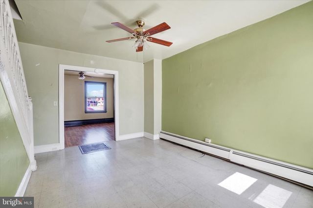 818 WALLACE ST, York, PA 17403
