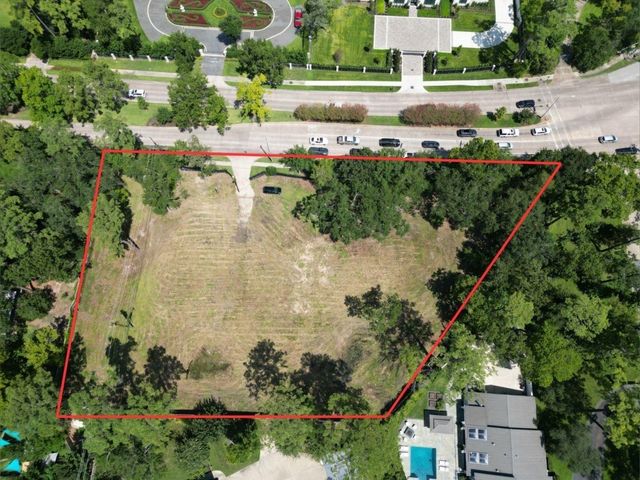 11439 Memorial Drive, Houston, TX 77024