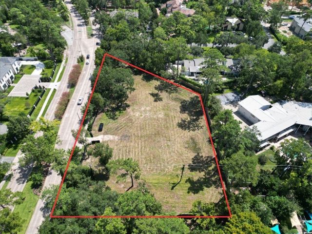 11439 Memorial Drive, Houston, TX 77024