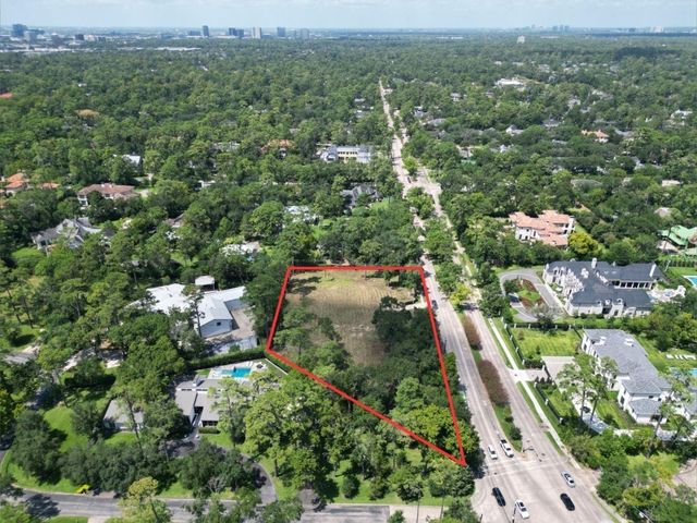 11439 Memorial Drive, Houston, TX 77024