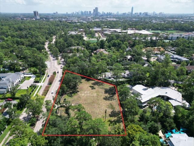11439 Memorial Drive, Houston, TX 77024