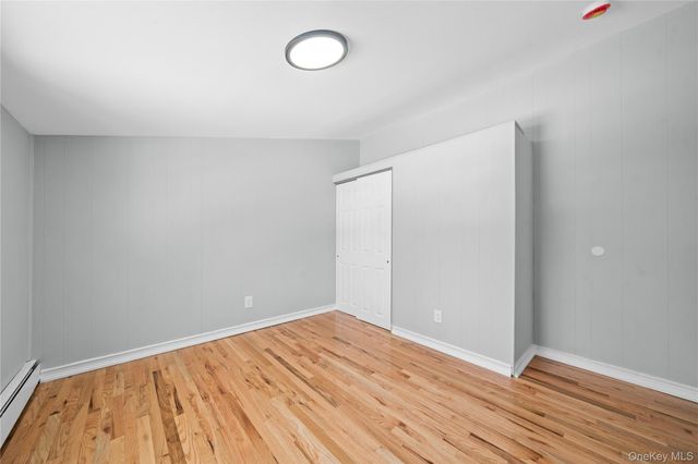 19 Scotchpine Drive, Islandia, NY 11749