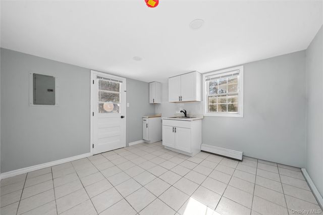 19 Scotchpine Drive, Islandia, NY 11749