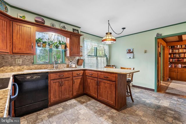40 E CHERRY LN, Souderton, PA 18964