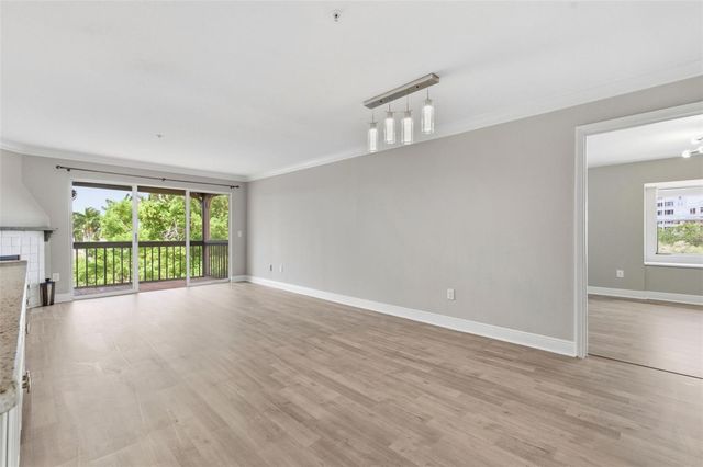 2400 FEATHER SOUND DRIVE 1136, Clearwater, FL 33762