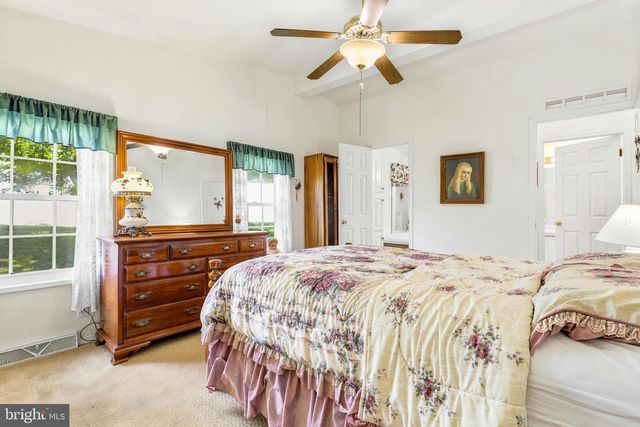 28 WILLIAMS WAY, Sellersville, PA 18960