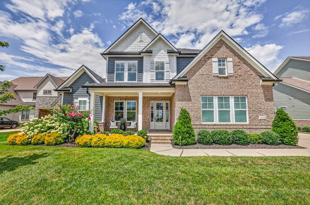 5638 Eaglemont Dr, Murfreesboro, TN 37129