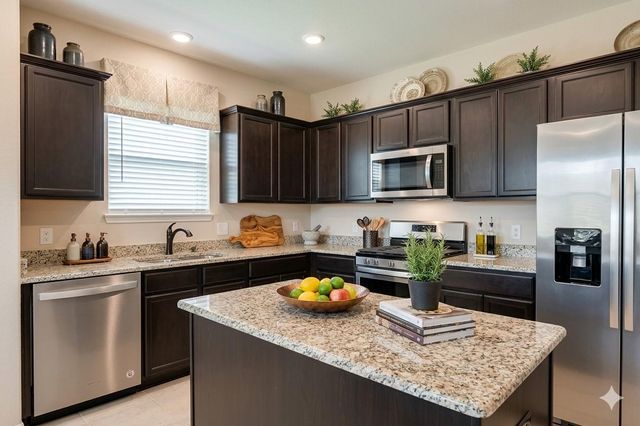 8862 Oval Glass Street, Conroe, TX 77304