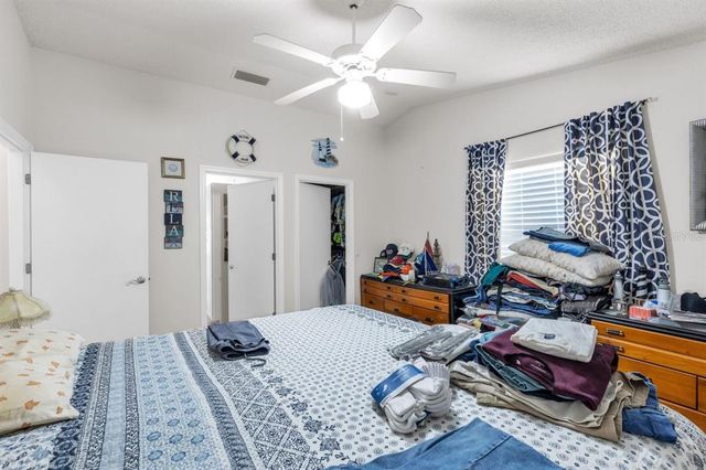 510 TORRES PLACE, Lady Lake, FL 32159