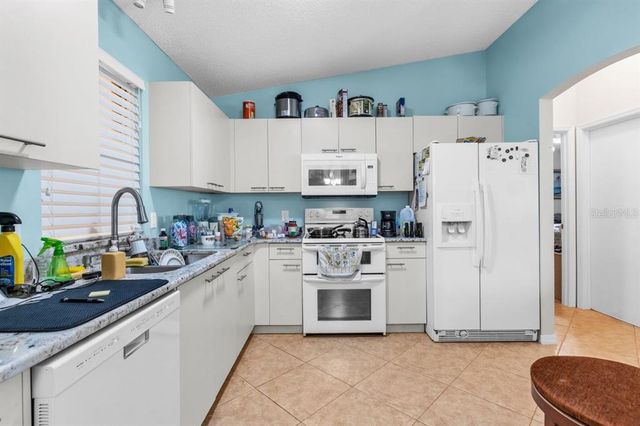 510 TORRES PLACE, Lady Lake, FL 32159