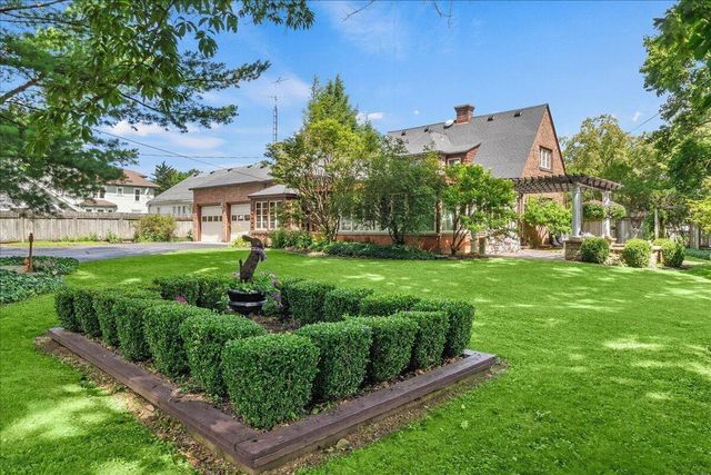 411 Lincoln Place, Urbana, OH 43078