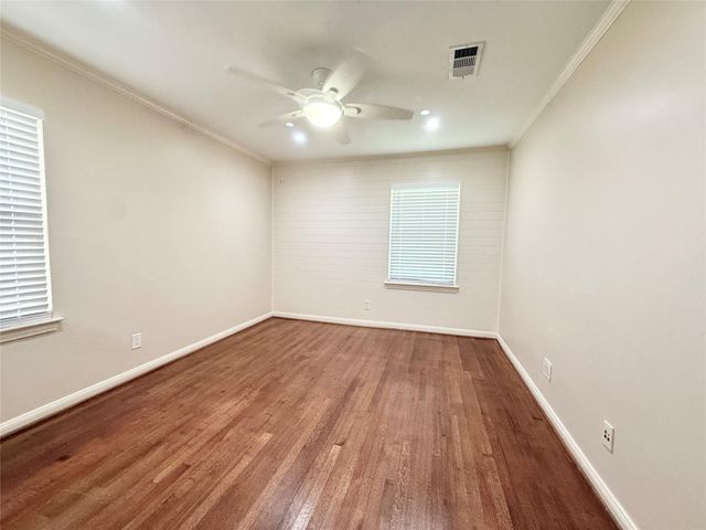 5545 Pagewood Lane, Houston, TX 77056