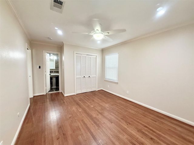 5545 Pagewood Lane, Houston, TX 77056