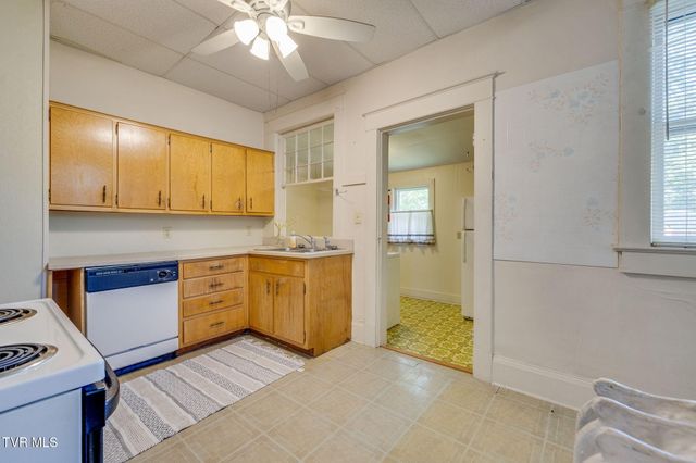 539 Edmond Street, Bristol, VA 24201