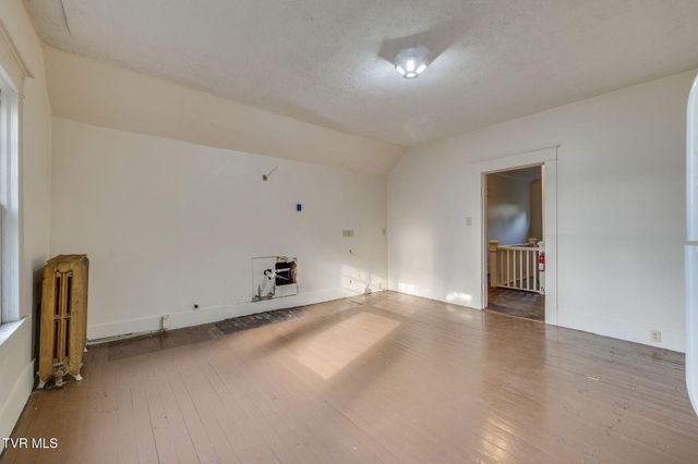 539 Edmond Street, Bristol, VA 24201