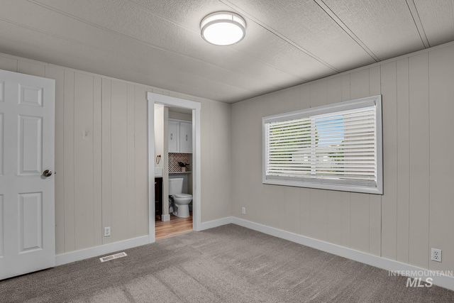 1248 Twin Villa Loop, Twin Falls, ID 83301