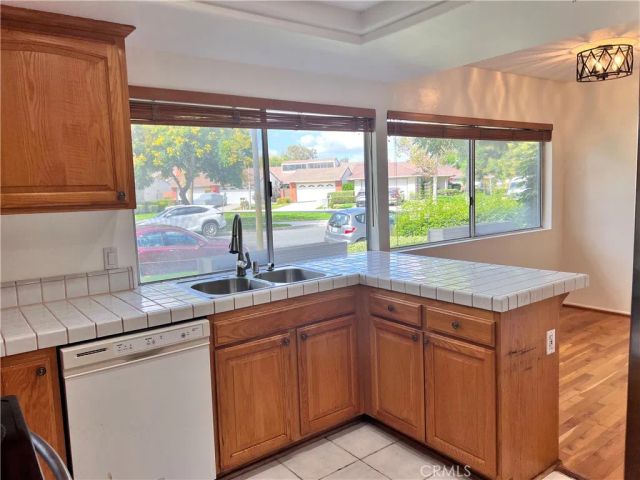 1 Forest, Irvine, CA 92612