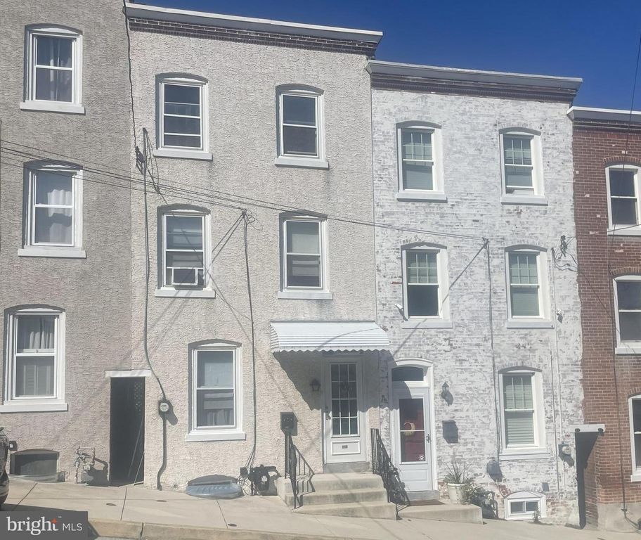 218 BULLOCK ST, West Conshohocken, PA 19428