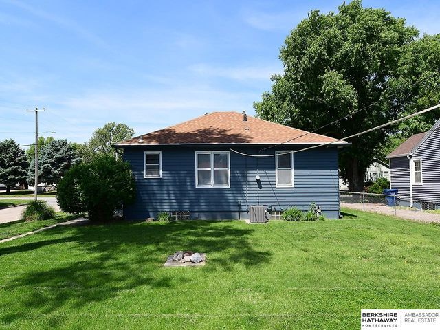 2006 N Clarkson Street, Fremont, NE 68025