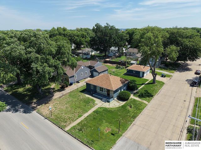 2006 N Clarkson Street, Fremont, NE 68025