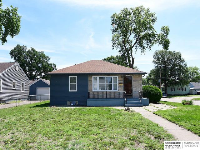 2006 N Clarkson Street, Fremont, NE 68025