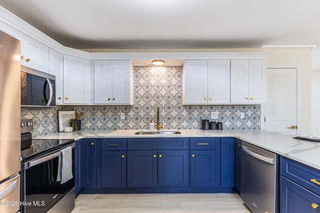 6033 Shiloh Drive, Wilmington, NC 28409