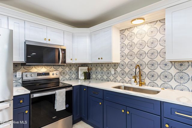 6033 Shiloh Drive, Wilmington, NC 28409