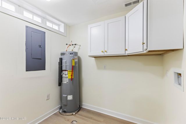 6033 Shiloh Drive, Wilmington, NC 28409