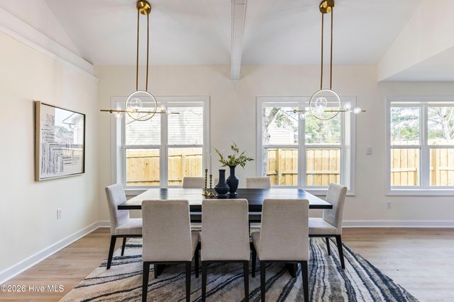 6033 Shiloh Drive, Wilmington, NC 28409