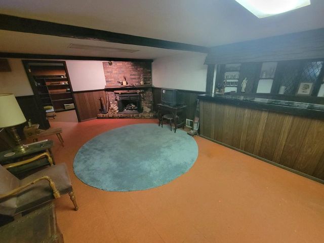 21825 Oakmont LANE, Brookfield, WI 53045
